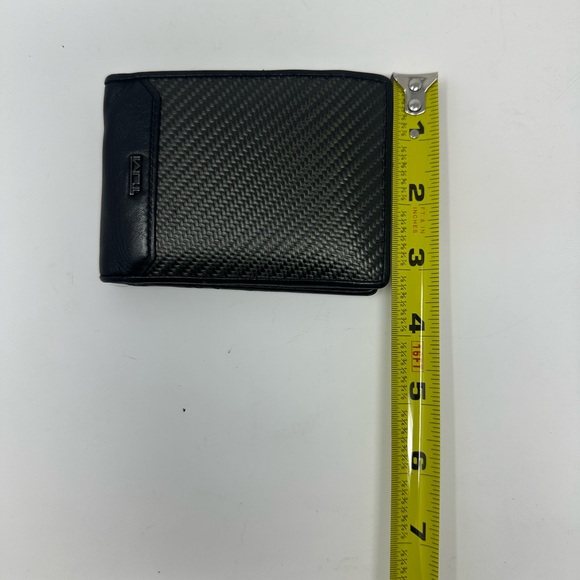 Tumi wallet - Picture 3 of 9